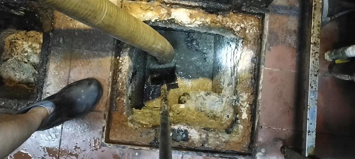 五台污水池清理一般都有毒气,怎么预防中毒呢?